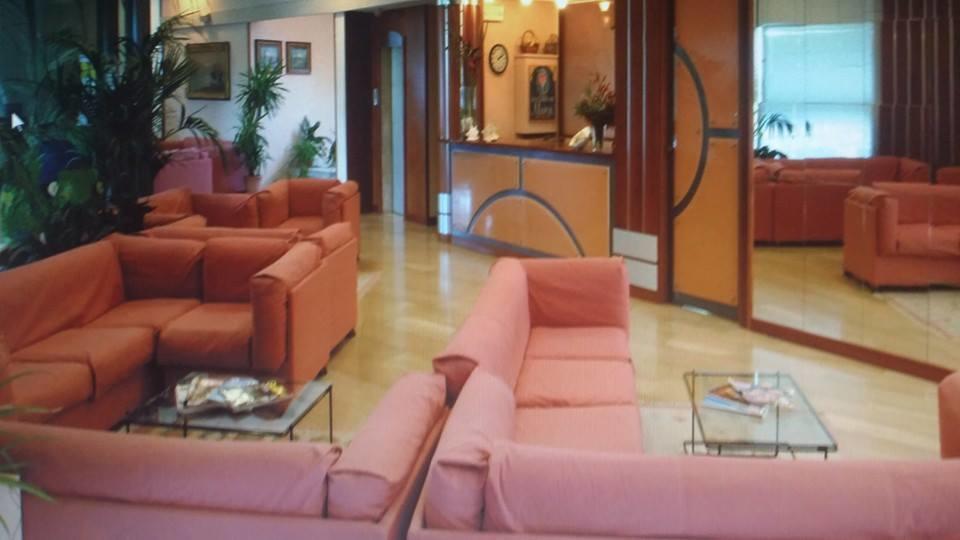 Hotel Murex Cattolica Bagian luar foto